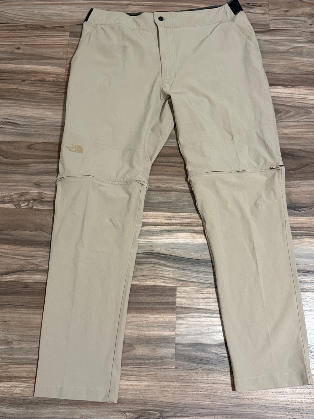 The North Face Men's Beige Paramount Trail Convertible Hiking Pants Sz. 38 NWT